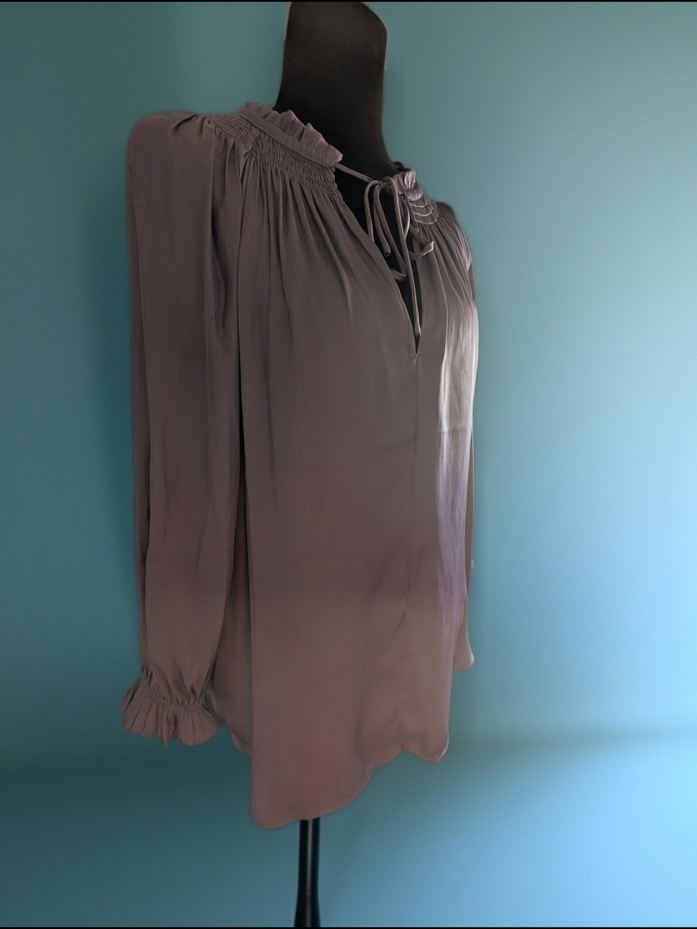 Lucky Brand Women's Long-Sleeve Smocked Yoke Blouse - Dark Blue Gray Sz XS (029)